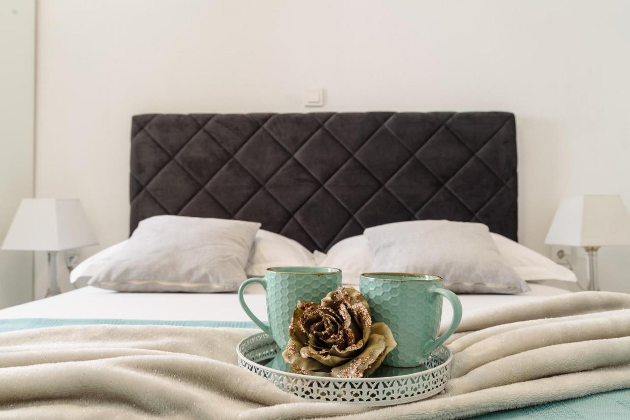 **Stone House ** Trogir Center ** Old Town Apartment Bagian luar foto