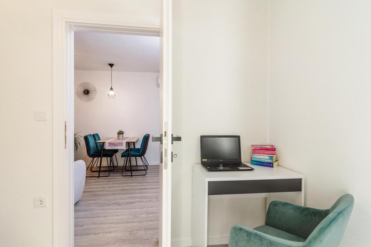 **Stone House ** Trogir Center ** Old Town Apartment Bagian luar foto