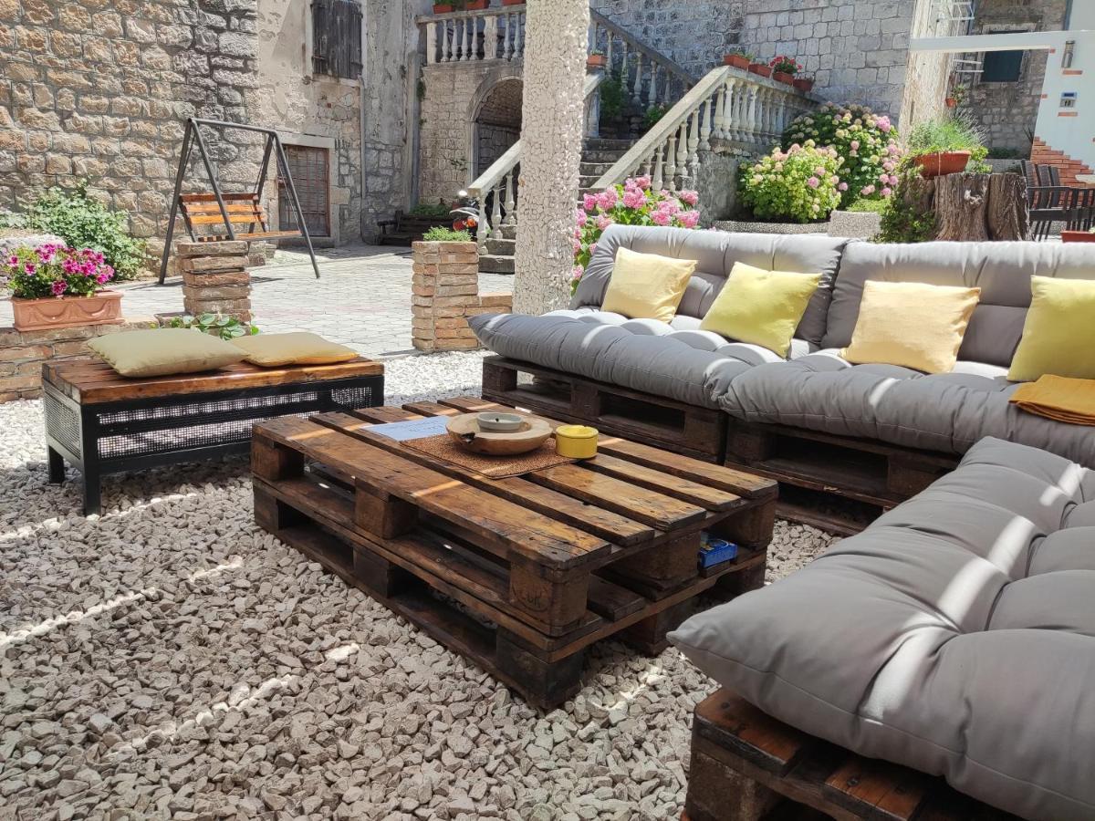 **Stone House ** Trogir Center ** Old Town Apartment Bagian luar foto
