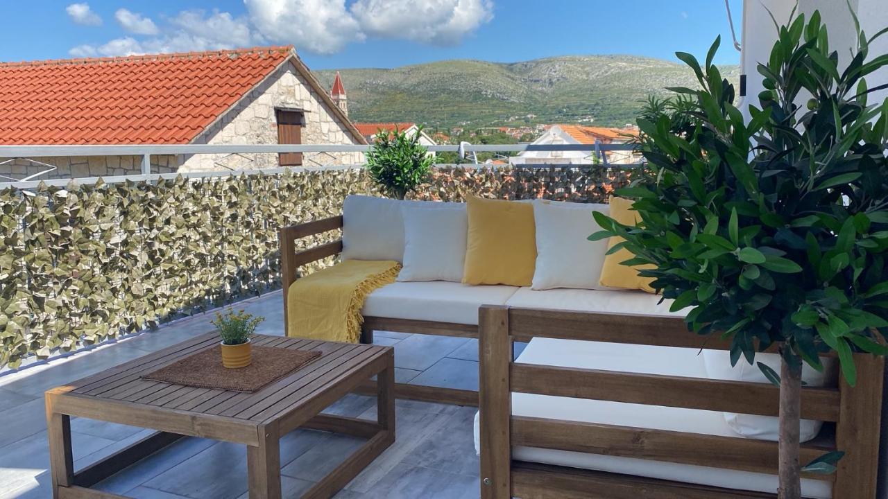 **Stone House ** Trogir Center ** Old Town Apartment Bagian luar foto