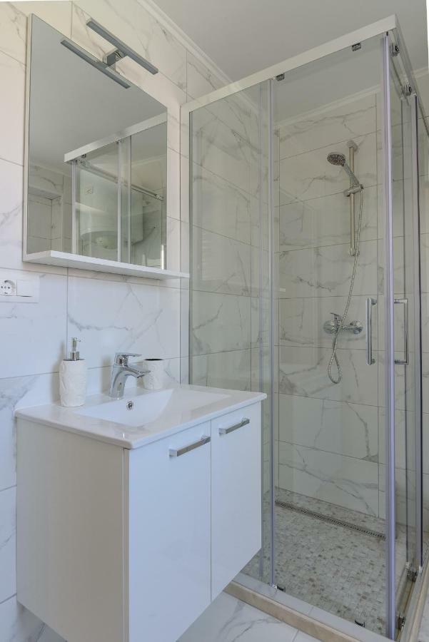 **Stone House ** Trogir Center ** Old Town Apartment Bagian luar foto